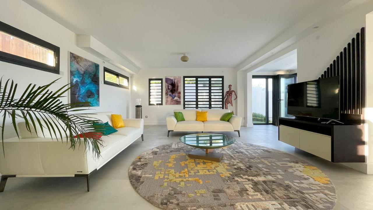 Luxury Villa Beach And Putt Avec Acces Plage Saint-Francois  Exteriör bild